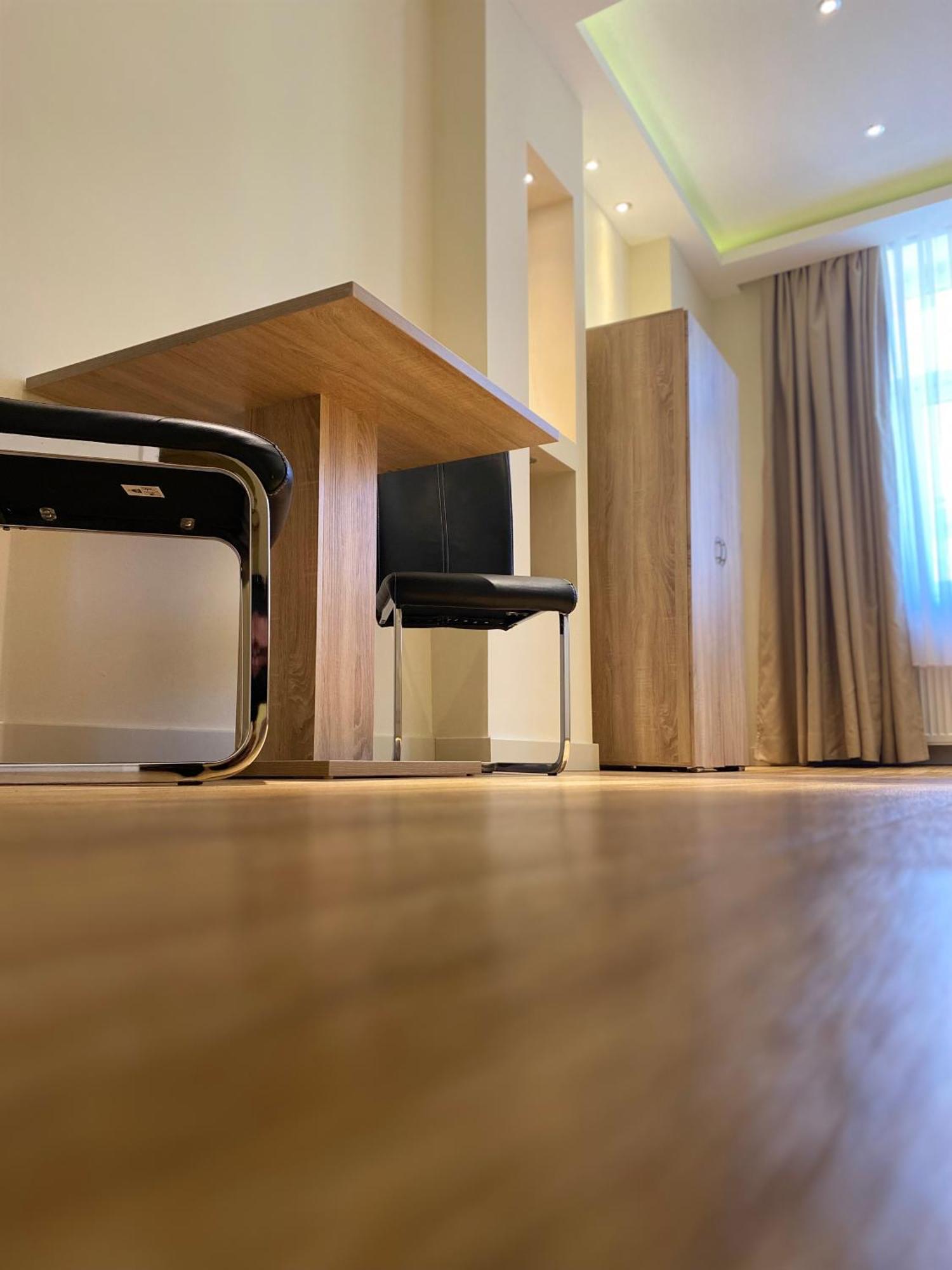 Aurellia Apartment *